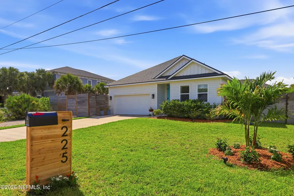 225 Twentieth Street St. Augustine FL 32084