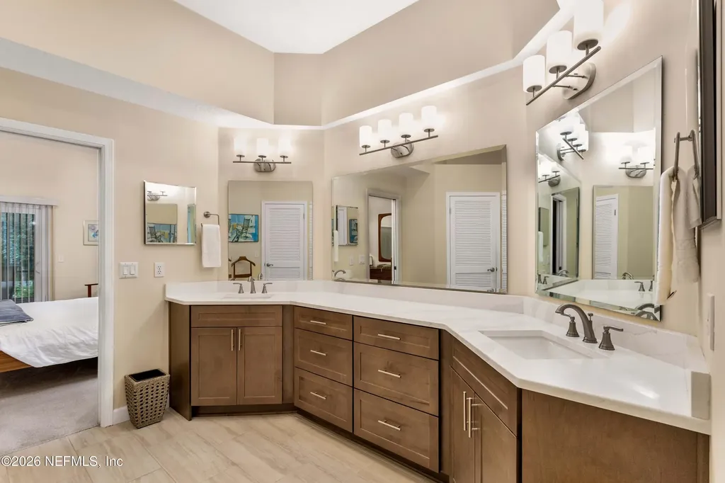 2355 Covington Creek Drive W Jacksonville FL 32224
