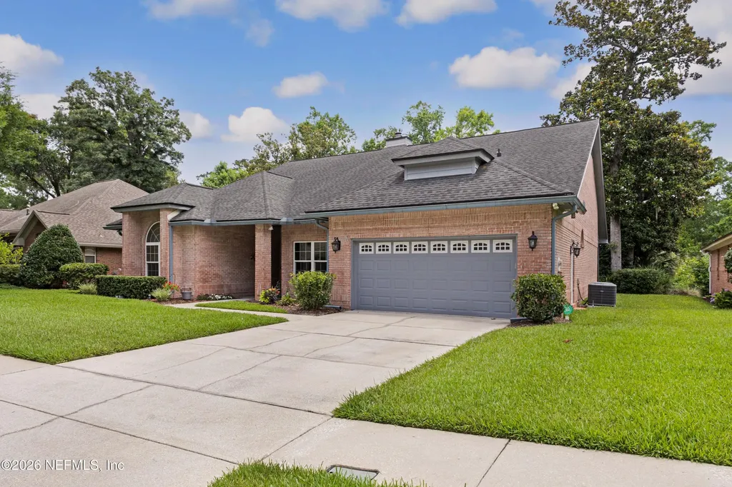 2355 Covington Creek Drive W Jacksonville FL 32224