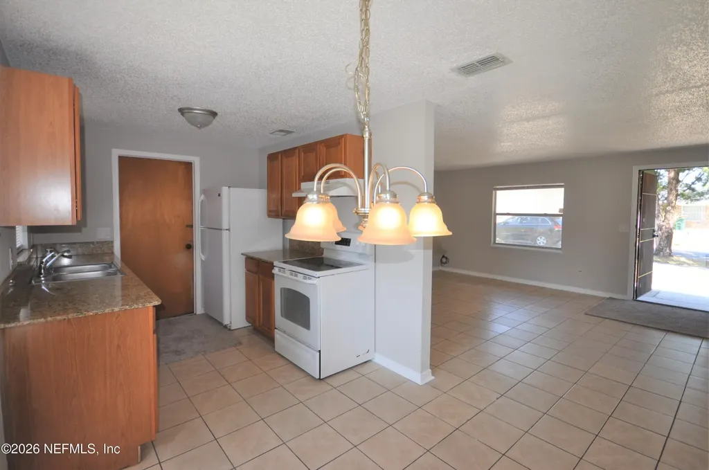 10930 Whitly Court Jacksonville FL 32246