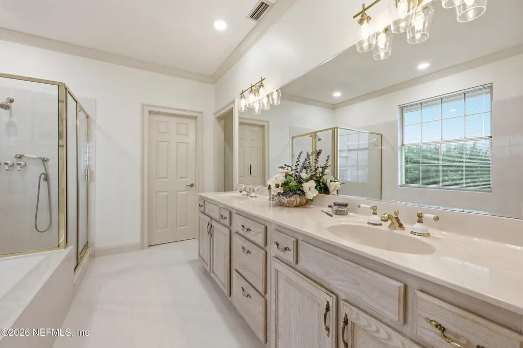 4634 Empire Avenue Jacksonville FL 32207