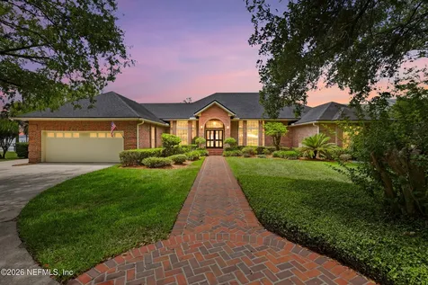 4634 Empire Avenue Jacksonville FL 32207