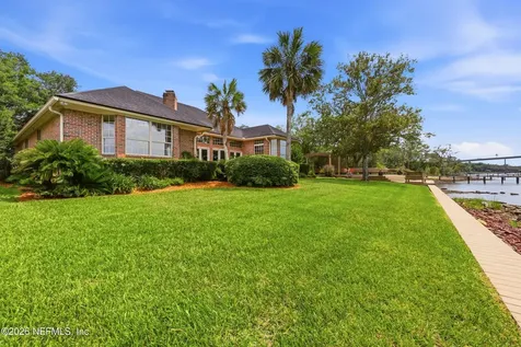 4634 Empire Avenue Jacksonville FL 32207
