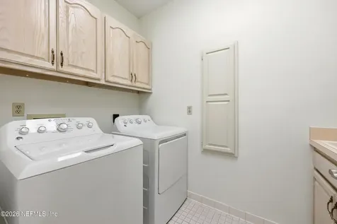 4634 Empire Avenue Jacksonville FL 32207