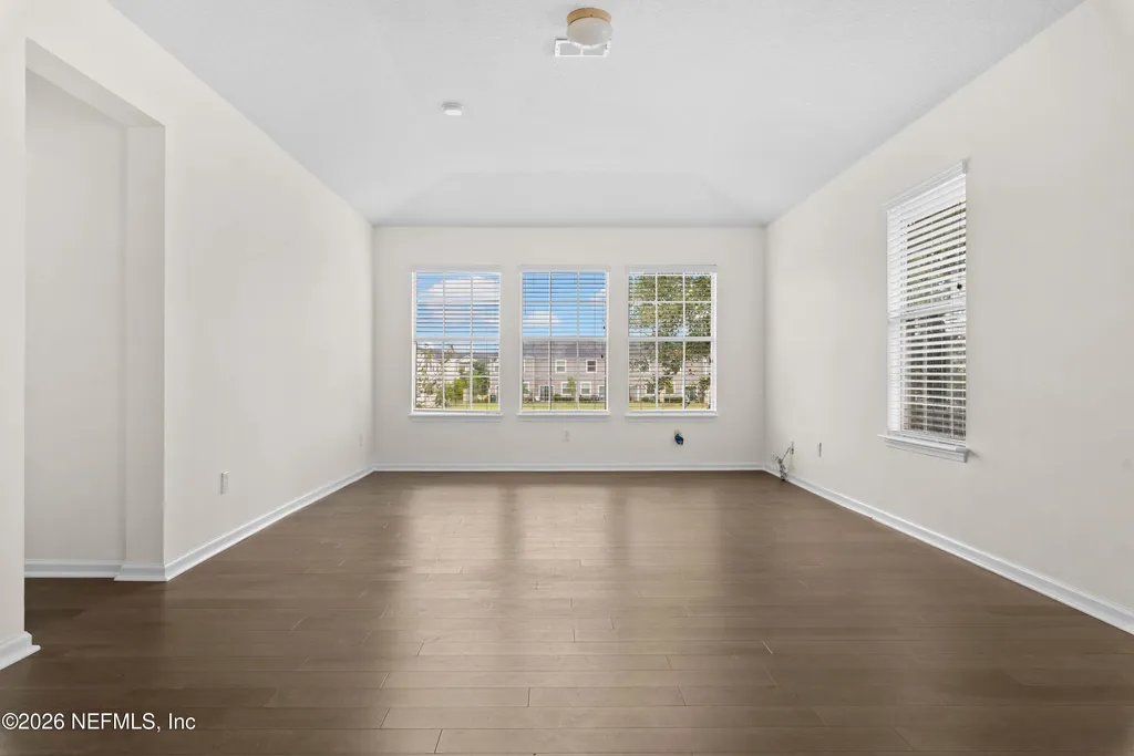 6239 Devonhurst Drive Jacksonville FL 32258