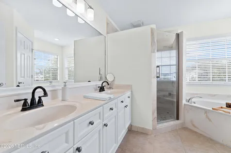 6239 Devonhurst Drive Jacksonville FL 32258
