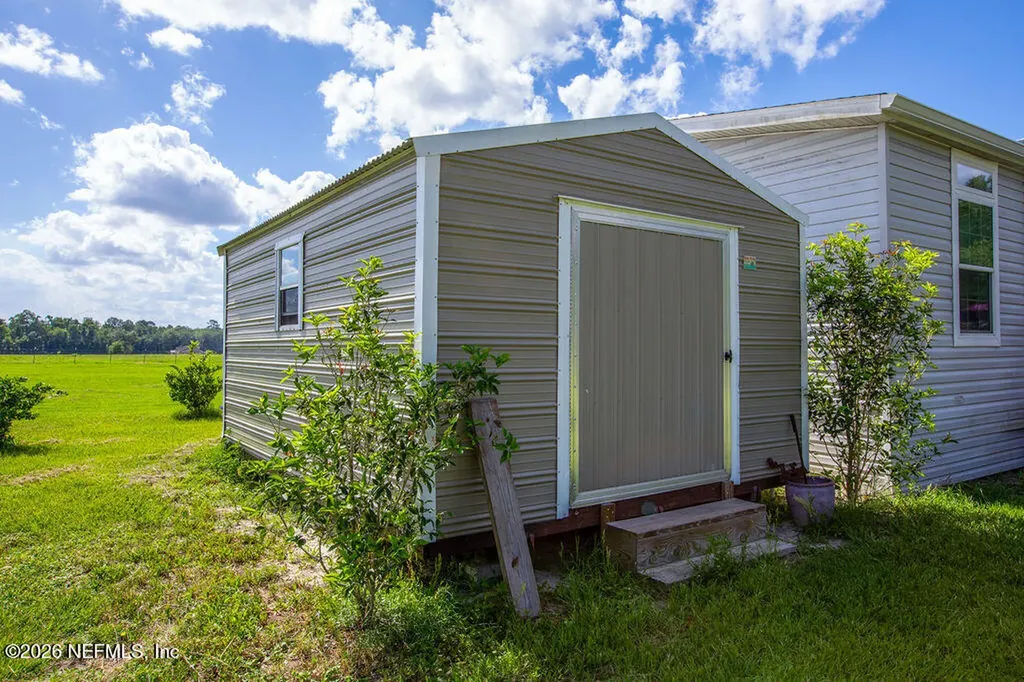 9787 SW 118th Lane Brooker FL 32622