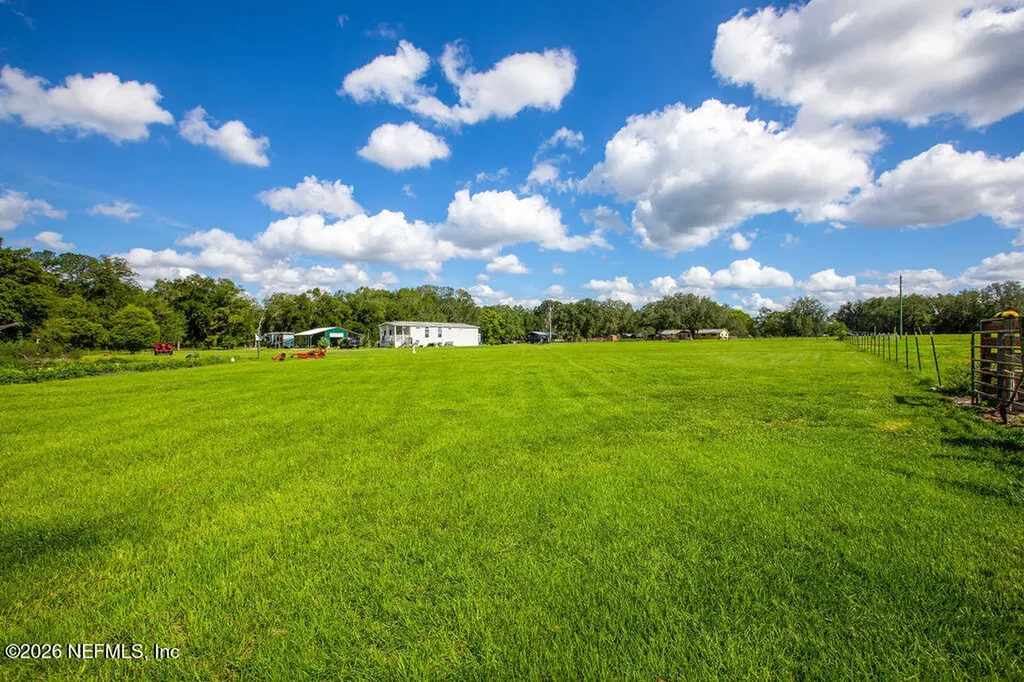 9787 SW 118th Lane Brooker FL 32622