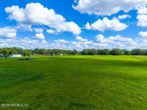 9787 SW 118th Lane Brooker FL 32622