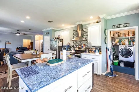9787 SW 118th Lane Brooker FL 32622