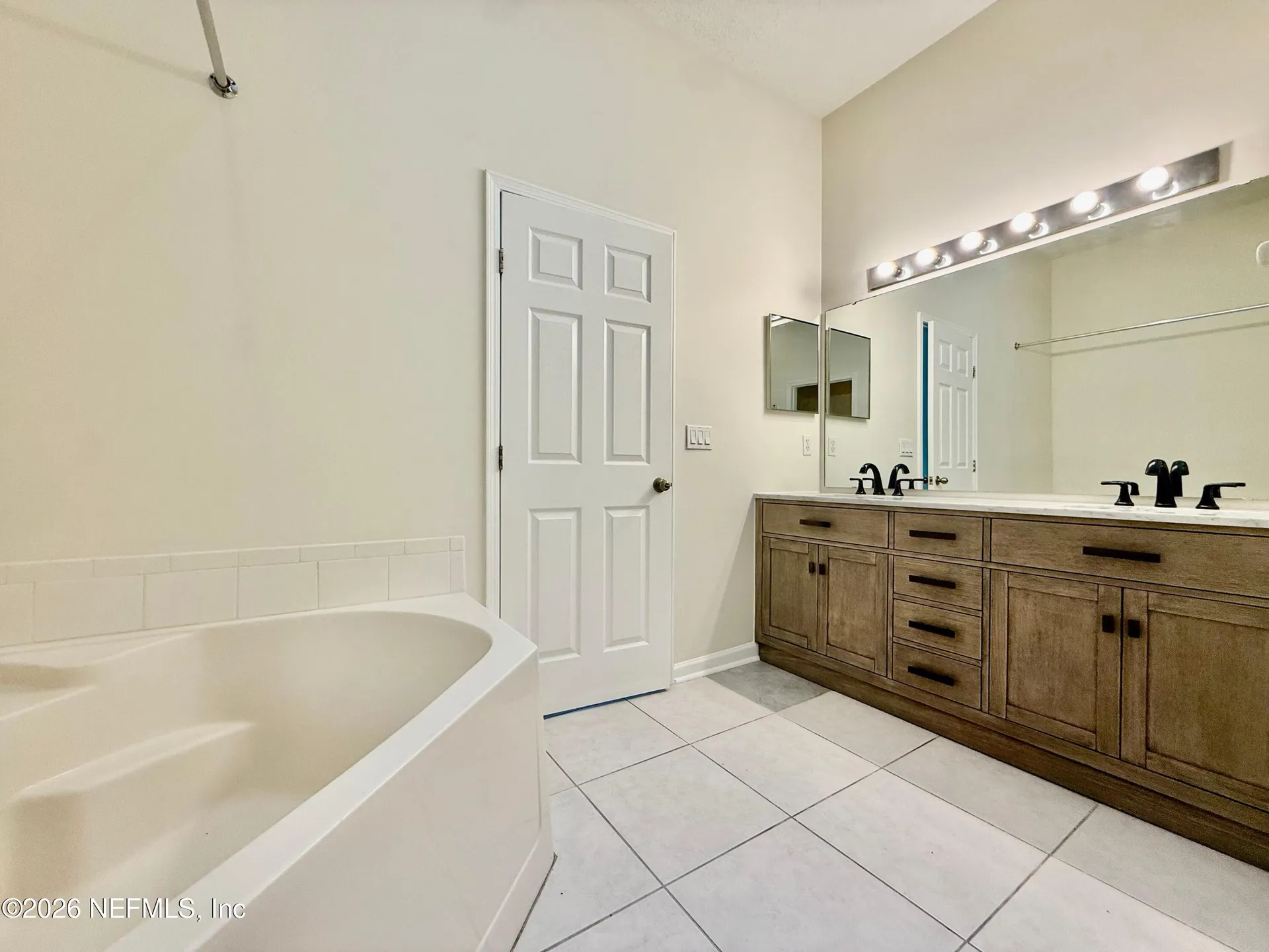 8796 Chambore Drive Jacksonville FL 32256