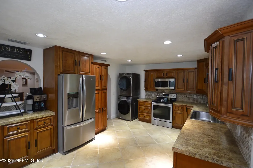 7004 Hyde Grove Avenue Jacksonville FL 32210