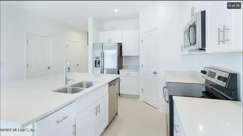 362 Annies Place Jacksonville FL 32218