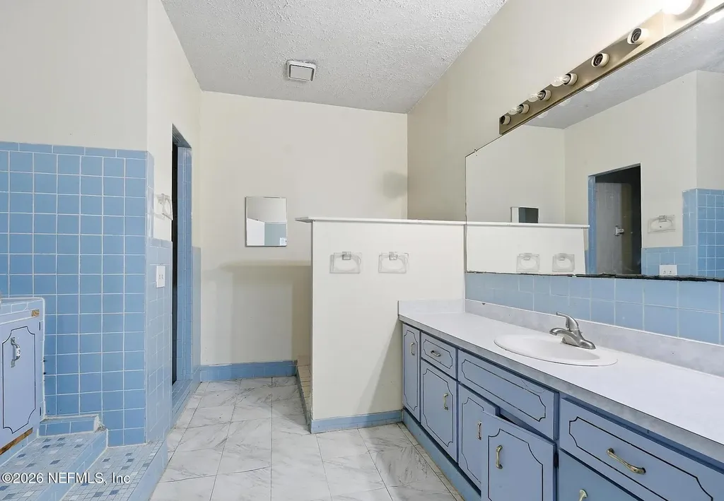 1150 E 16th Jacksonville FL 32206