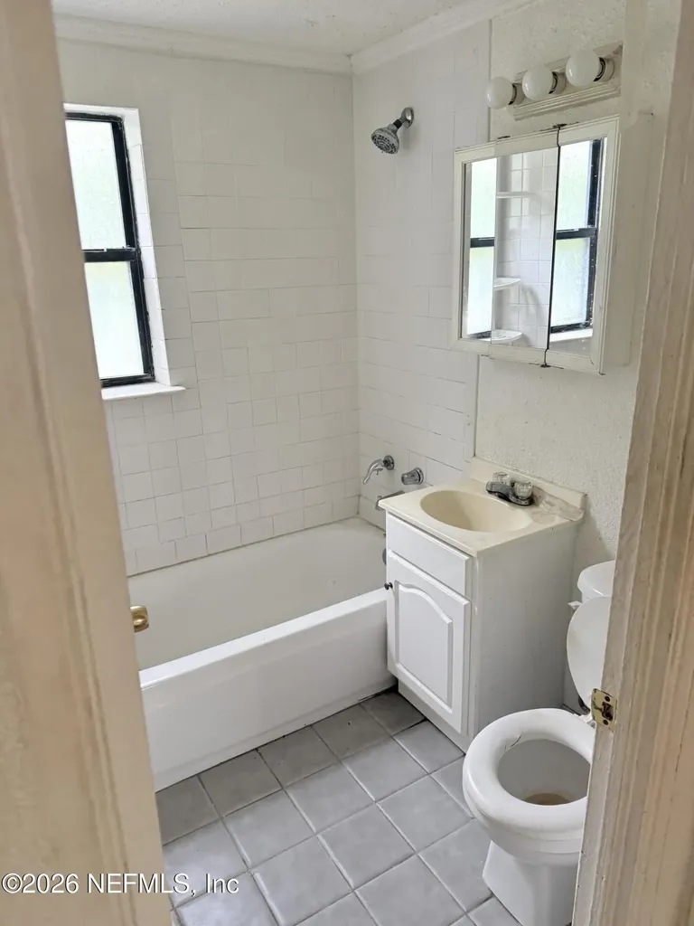 10460 Gailwood Circle E Jacksonville FL 32218