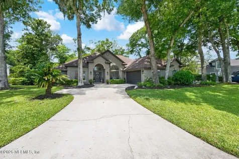 13827 Longs Landing Road E Jacksonville FL 32225