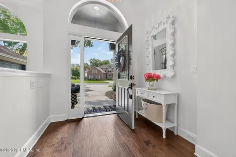 13827 Longs Landing Road E Jacksonville FL 32225