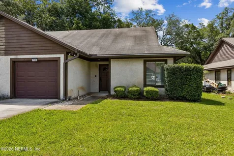 11302 Derringer Circle S Jacksonville FL 32225