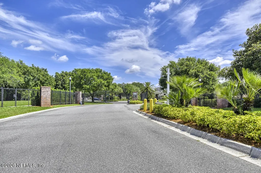 7546 Scarlet Ibis Lane Jacksonville FL 32256