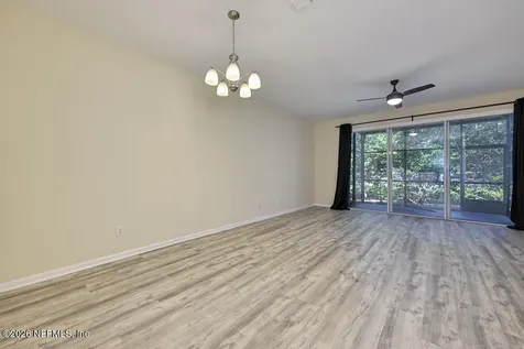 7546 Scarlet Ibis Lane Jacksonville FL 32256