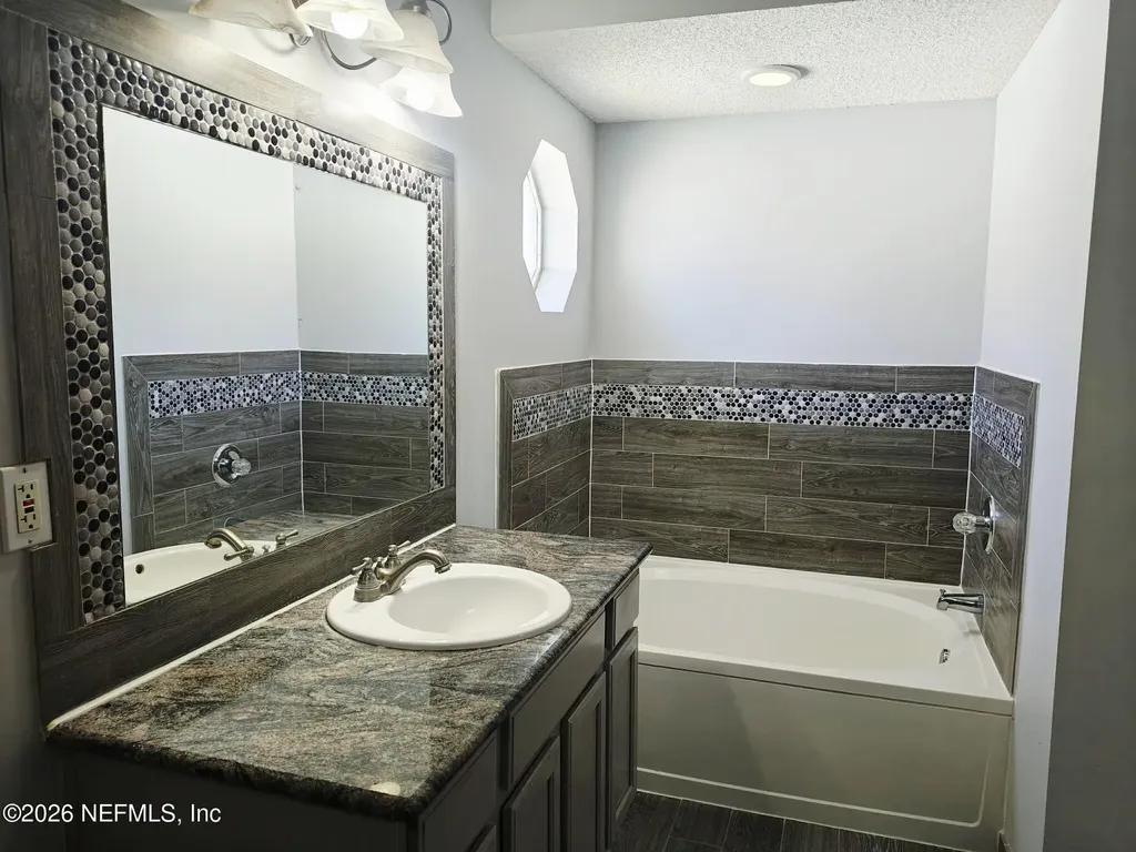 11087 Dusenburg Ct Court Jacksonville FL 32246