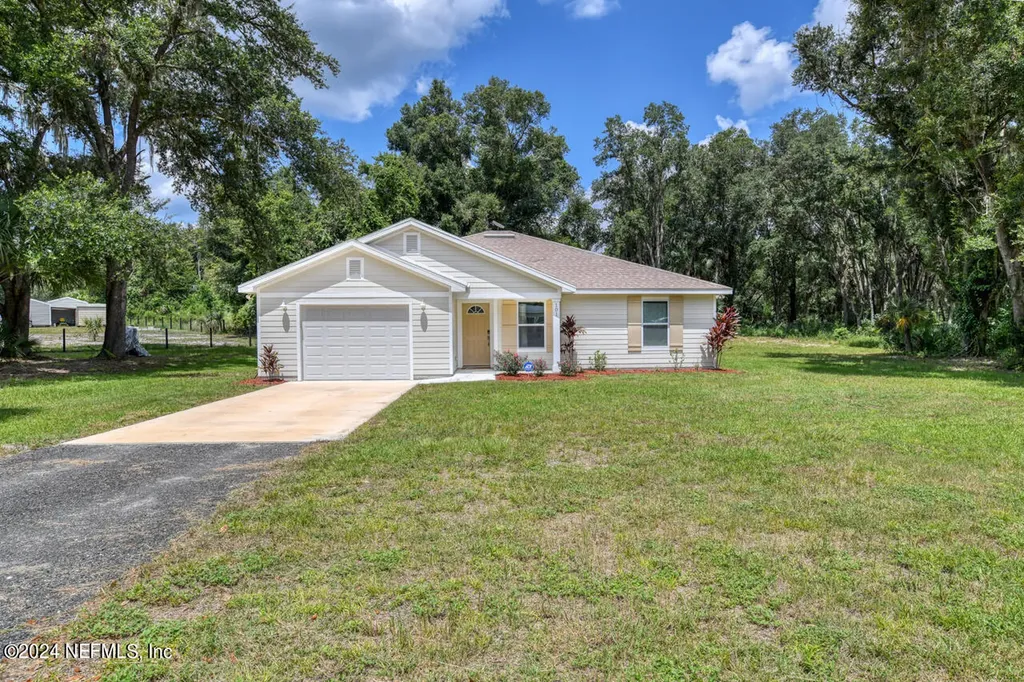 101 Killian Drive Hawthorne FL 32640
