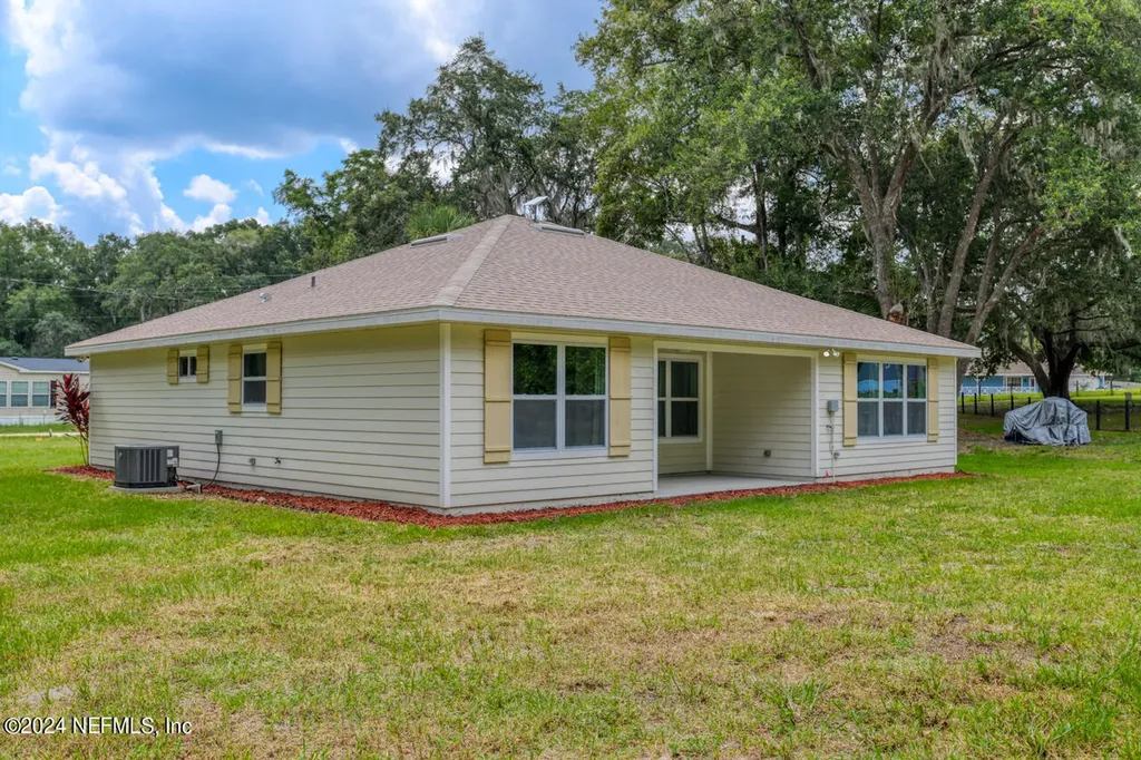 101 Killian Drive Hawthorne FL 32640