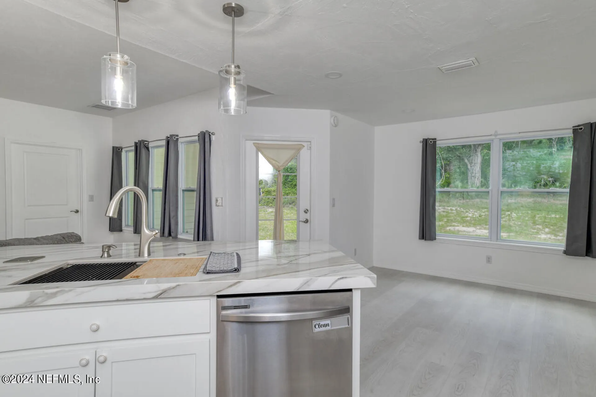 101 Killian Drive Hawthorne FL 32640