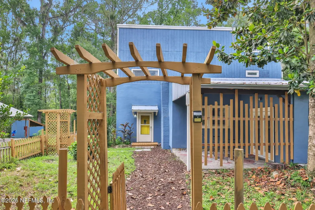 3860 Magnolia Street Middleburg FL 32068