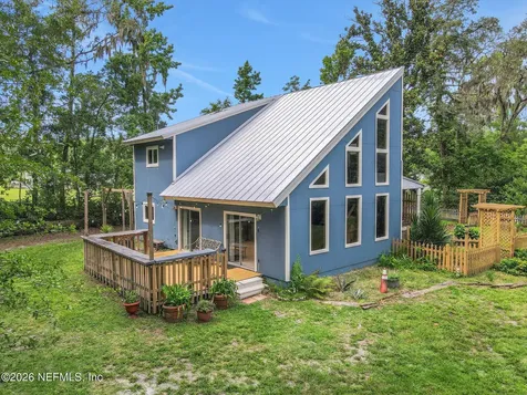 3860 Magnolia Street Middleburg FL 32068