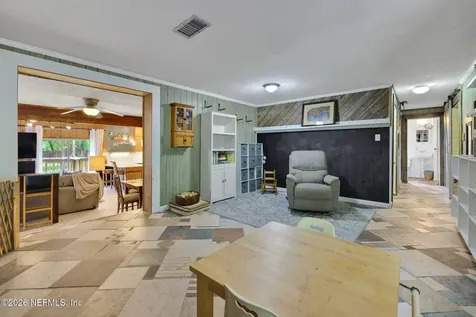 3860 Magnolia Street Middleburg FL 32068
