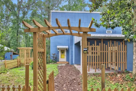 3860 Magnolia Street Middleburg FL 32068
