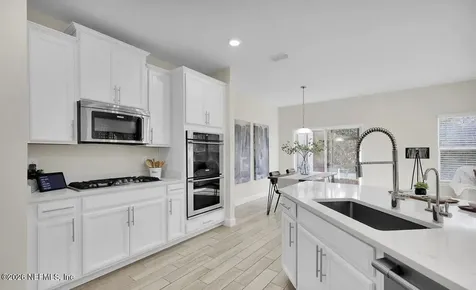 334 Clifton Bay Loop St. Johns FL 32259