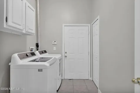 7047 Deer Lodge Circle Jacksonville FL 32256