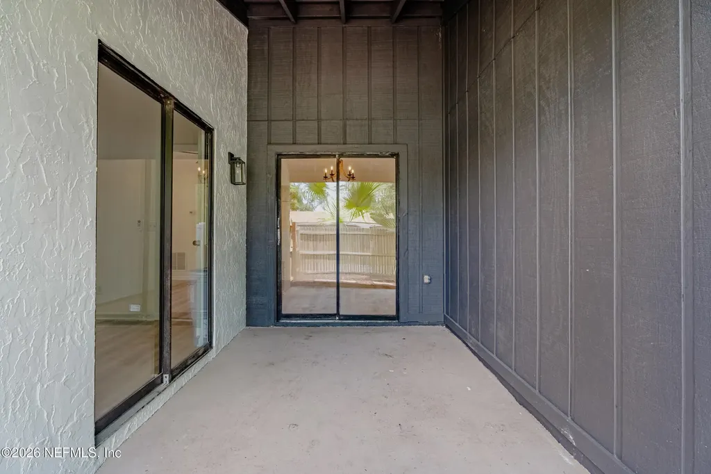 2519 Whispering Woods Boulevard Jacksonville FL 32246