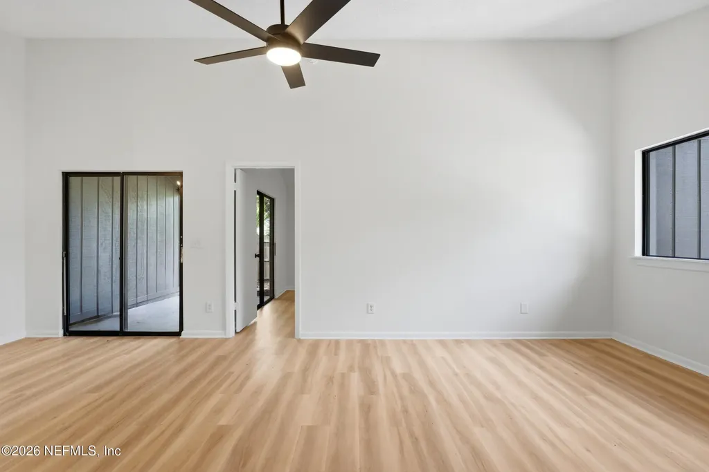 2519 Whispering Woods Boulevard Jacksonville FL 32246