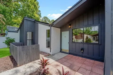 2519 Whispering Woods Boulevard Jacksonville FL 32246