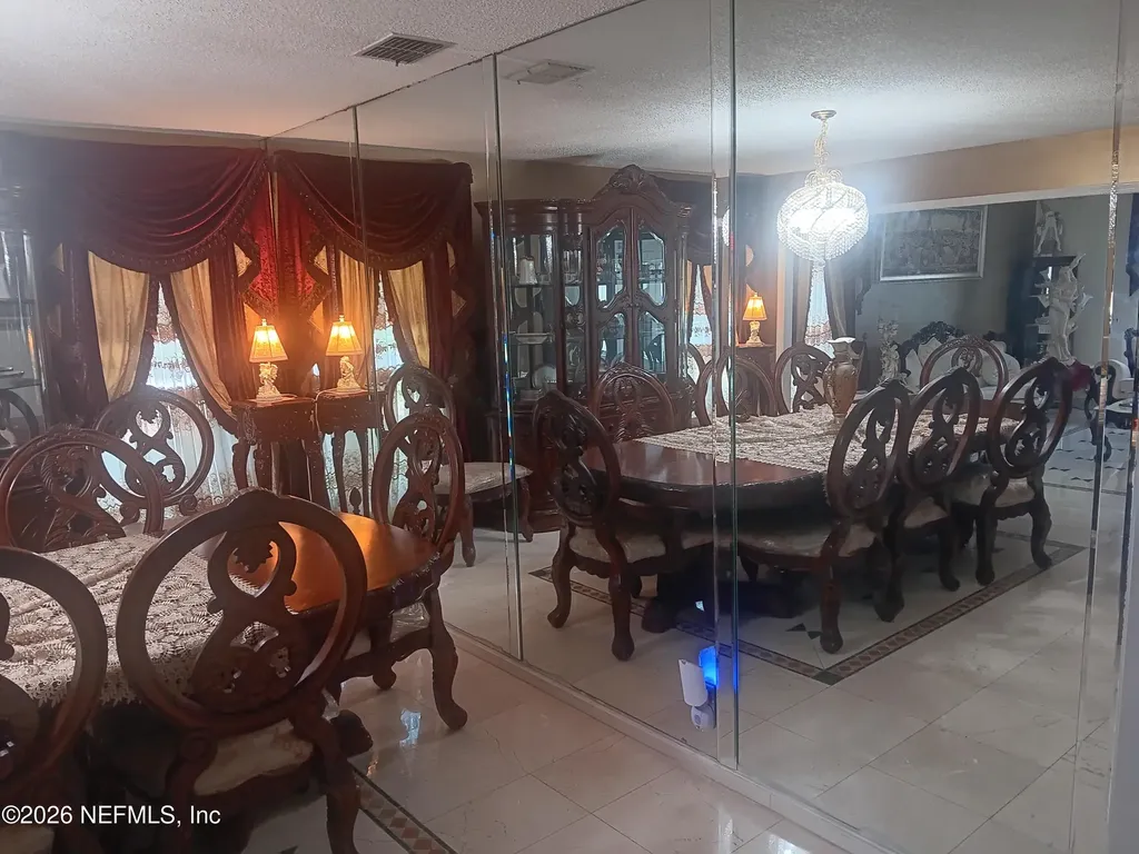 5394 Oak Bay Drive N Jacksonville FL 32277