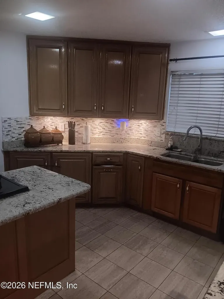 5394 Oak Bay Drive N Jacksonville FL 32277