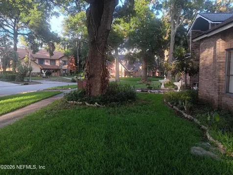 5394 Oak Bay Drive N Jacksonville FL 32277