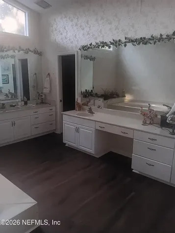 5394 Oak Bay Drive N Jacksonville FL 32277