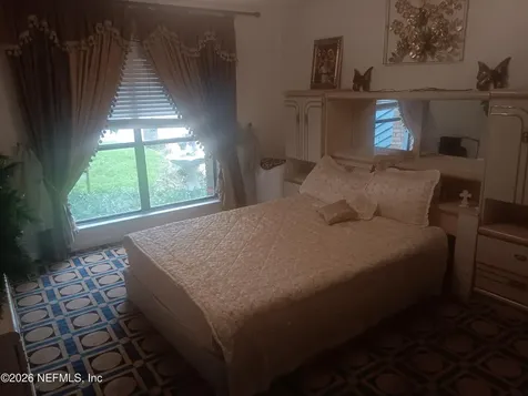 5394 Oak Bay Drive N Jacksonville FL 32277