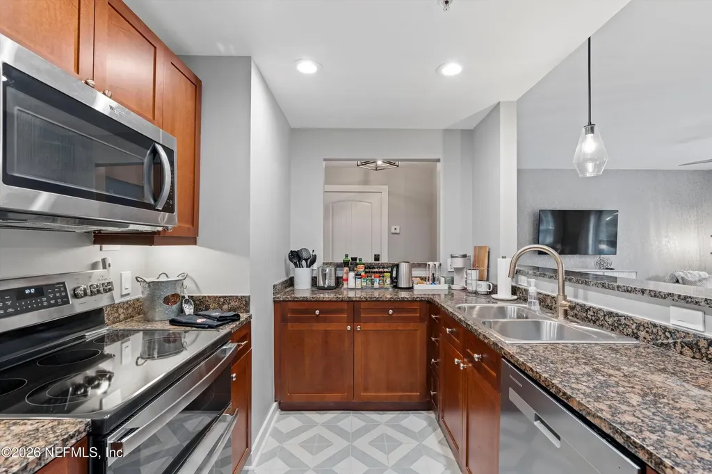 955 Registry Boulevard St. Augustine FL 32092