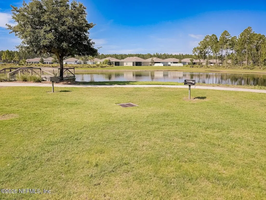 10104 Bedford Lakes Court Jacksonville FL 32222