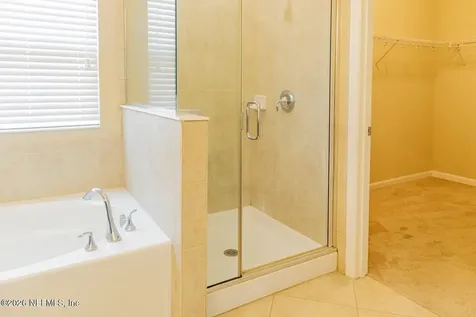 10104 Bedford Lakes Court Jacksonville FL 32222