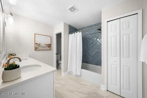 13711 N Gerona Drive Jacksonville FL 32224