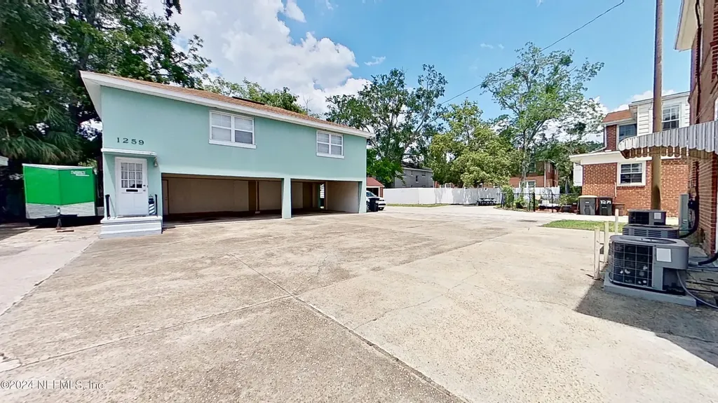 1261 Belmont Terrace Jacksonville FL 32207