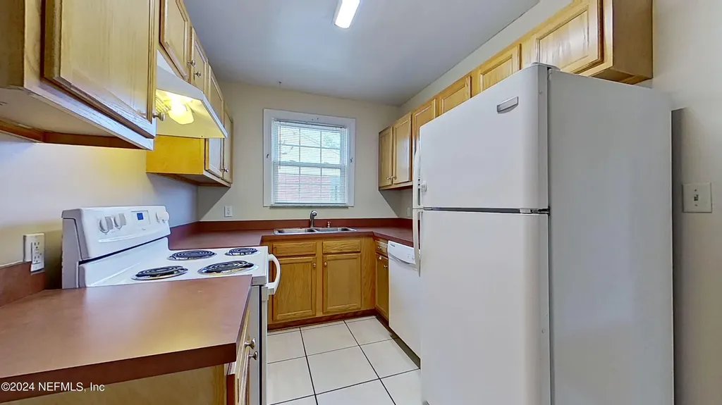 1261 Belmont Terrace Jacksonville FL 32207
