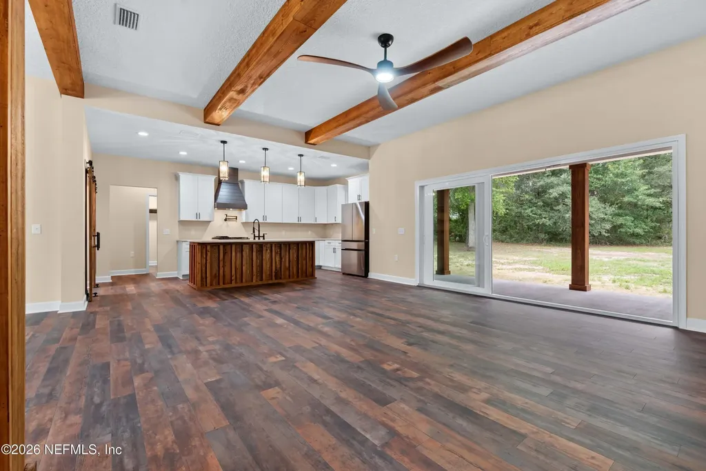 8021 Yellow Pine Circle Glen St. Mary FL 32040