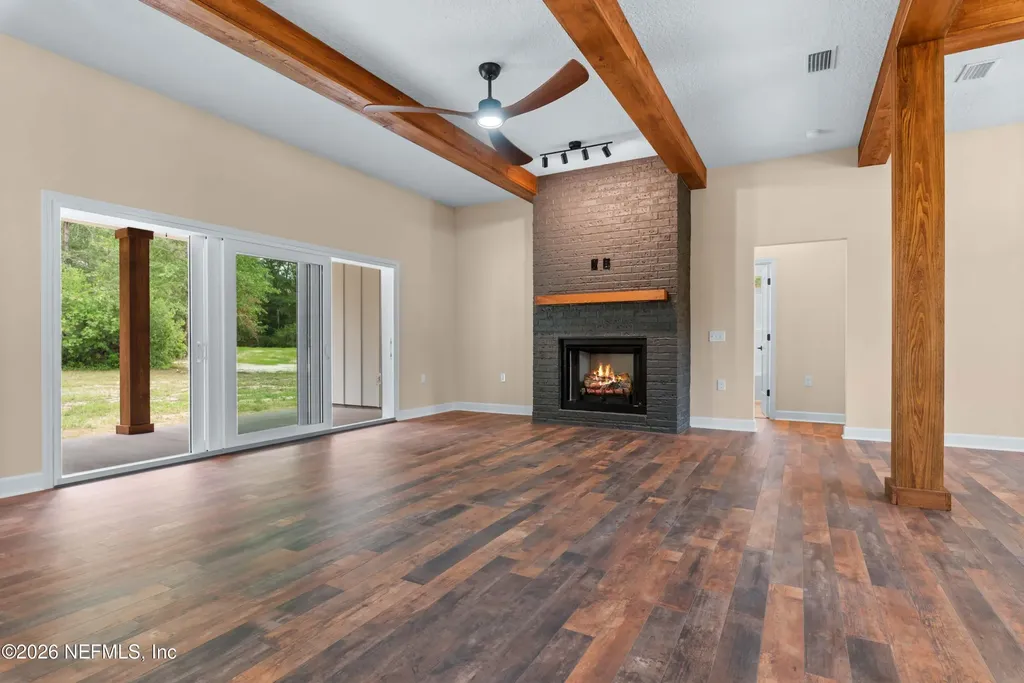 8021 Yellow Pine Circle Glen St. Mary FL 32040